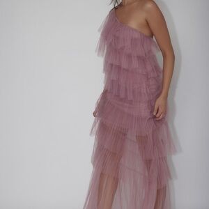 Selfie Leslie nwt Arrabel Tiered Ruffle Tulle Maxi Dress Plum